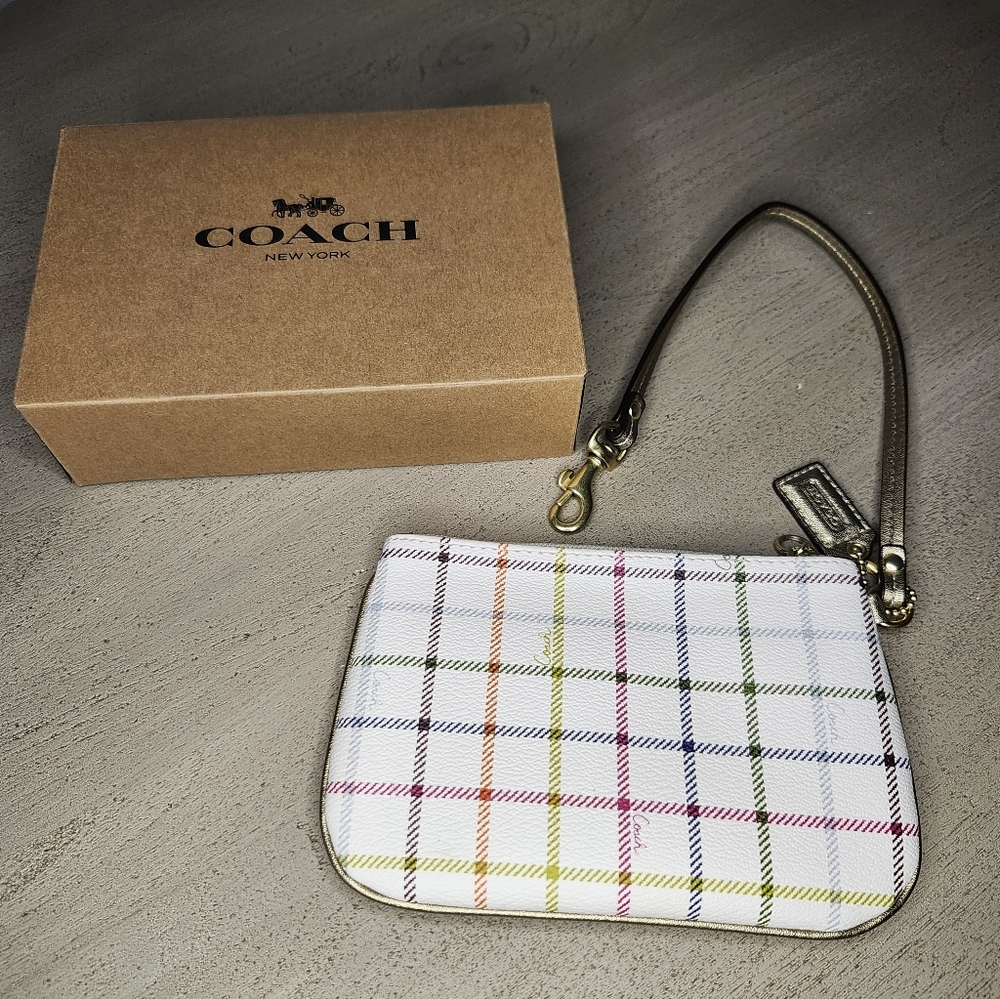 Coach Tattersall Wristlet w/box - Picture 1 of 2
